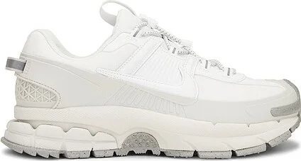 Summit White & Light Bone