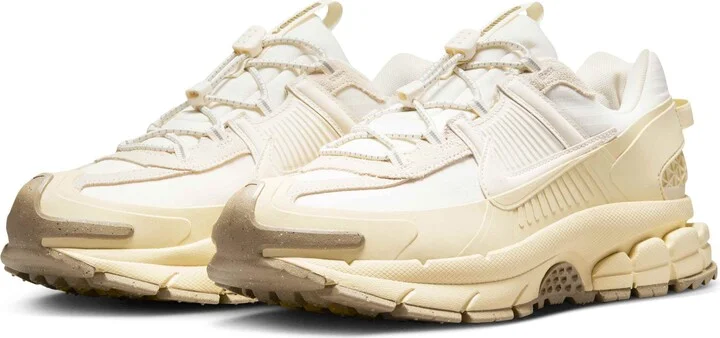 Pale Ivory/ Light Khaki/ Ivory
