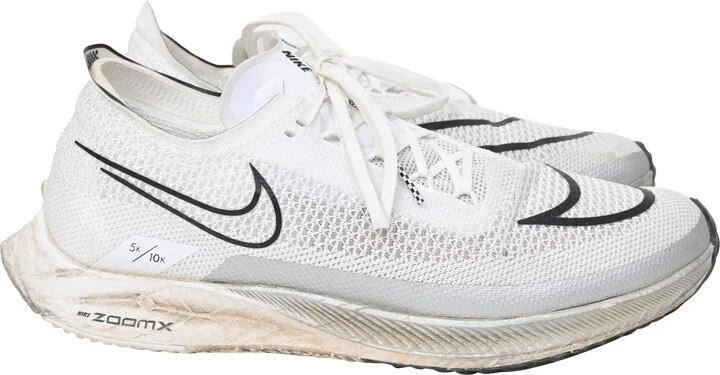 Zoom x Streakfly Proto Sneakers in White Synthetic