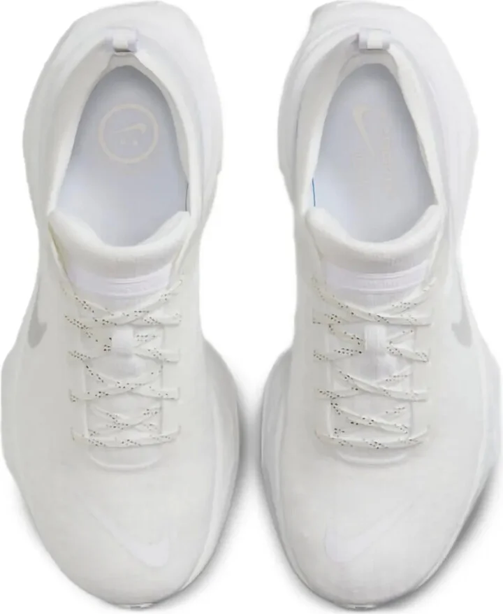 ZoomX Invincible Run 3 "White/Photon Dust" sneakers - Image 2