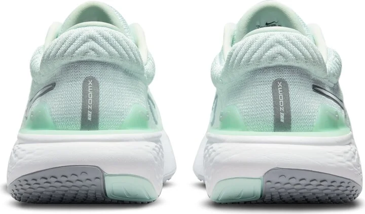 ZoomX Invincible Run Flyknit 2 Running Shoe - Image 5