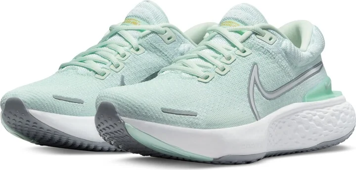 ZoomX Invincible Run Flyknit 2 Running Shoe