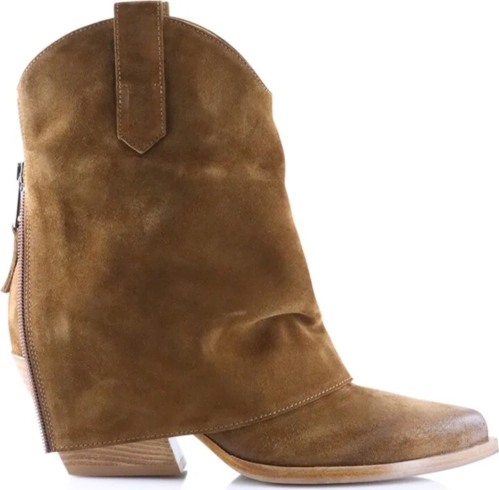 Zorro Boots, Light Brown Suede