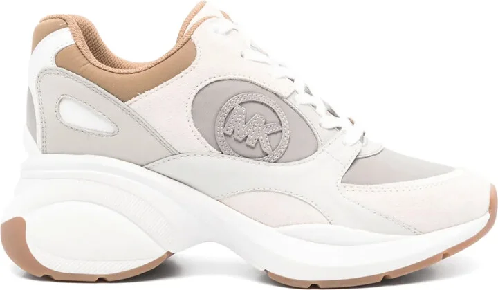 Zuma sneakers
