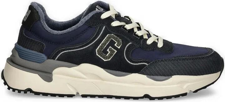 Zupimo sneakers