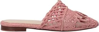 Zyne Woman Mules & Clogs